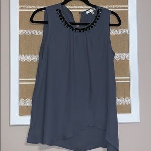 Dark grey top with collar